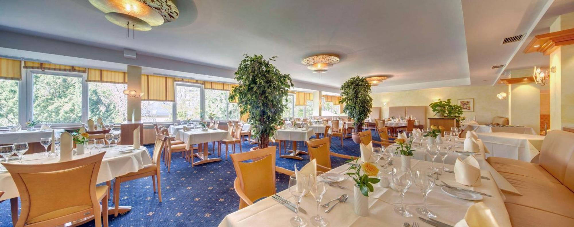 斯腾斯伽藤贝斯特韦斯特普拉斯酒店 Gießen 外观 照片