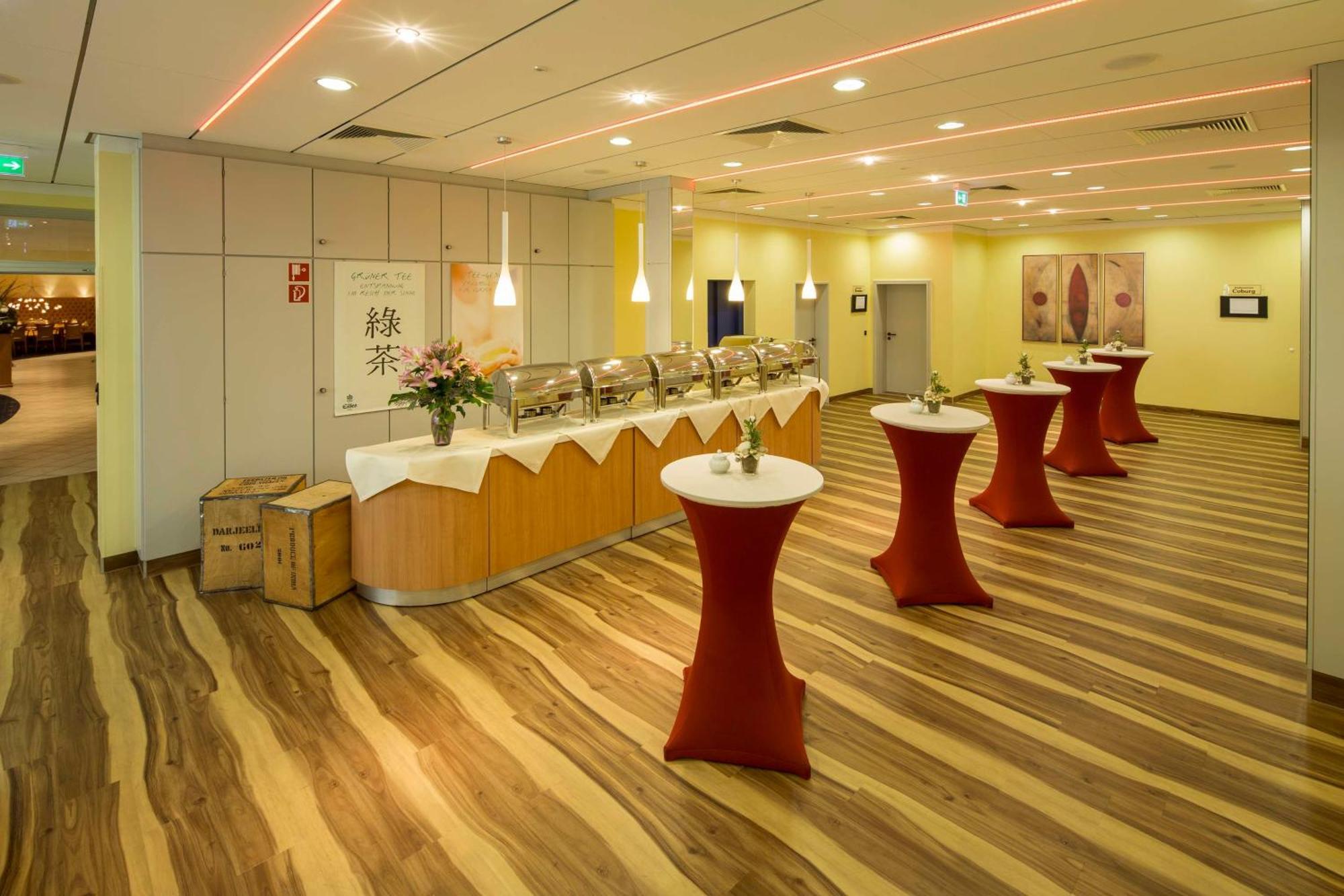斯腾斯伽藤贝斯特韦斯特普拉斯酒店 Gießen 外观 照片